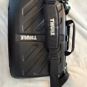 Thule Black Men's Bag